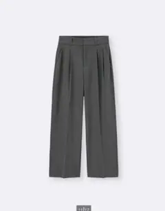本日限定値下げ！！GU タックワイドパンツ　グレー