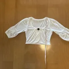 ホワイト ボレロボタン付きのサムネイル