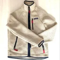 patagonia フリースジャケット ベージュ（XSサイズ）