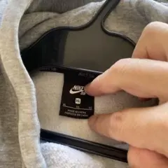 ナイキ　パーカー