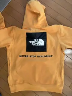 ノースフェイス　パーカー　バックプリント　イエロー　サイズM