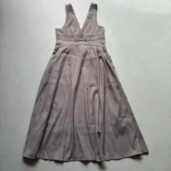 美品✨ナチュラルクチュール ビットベルト付きVネックジャンスカ M（G697）