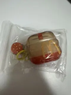マクドナルド AirPods4ケース ハンバーガーチャーム付き