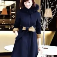 ブラック　ファー　フード付きロングコート　可愛い^_^