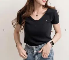 TOMMY トミー ロゴ Vネック 半袖Tシャツ