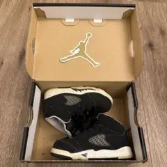 Jordan キッズスニーカー ブラック　13cm 箱付き