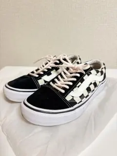 Vans チェッカー スニーカー　22.5センチ