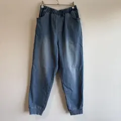 Item thumbnail for item c6e0b9bf-371d-486e-9c41-9402a759a768