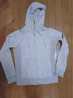 UNIQLO ライトグレー スウェットフルジップパーカ