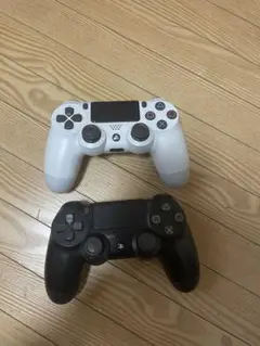 PS4 コントローラー (純正)ホワイト ブラック 2台セット ジャンク