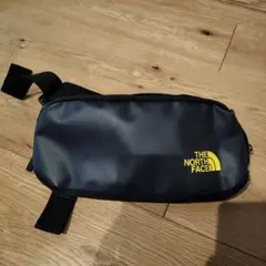 ノースフェイス THE NORTH FACE ボディバッグ ブラック