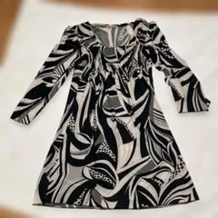 美品⭐️フリーサイズ【長袖ワンピース】レディース　痩せ見え　セクシー　ドレス