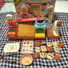 アンパンマン　ジャムおじさんのパン工場 おまけ付