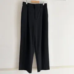 ユニクロ　タックワイドパンツL