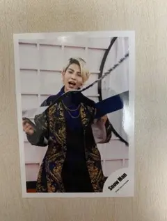 Item thumbnail for item 4c6b3add-0cde-4ba5-a29a-e80983e77a4b