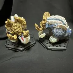 モンスターハンターフィギュア2つ名ガムート モンスター フィギュア 2体セット