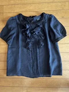 美品　MELROSE ネイビー フリルブラウス 半袖　お袖シースルーのサムネイル