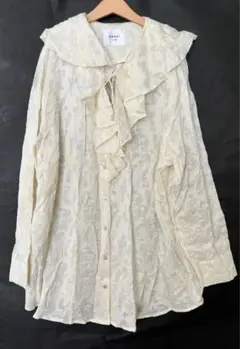 ★専用★アメリ 2WAY EMBROIDERY RUFFLE BLOUSE