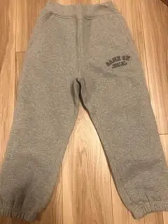 子供服　120 GU スウェットパンツ