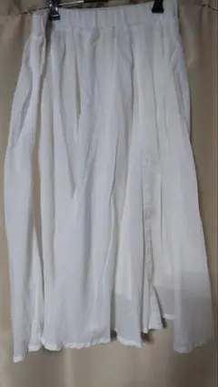 La Comfy ホワイト フレアスカート