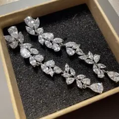 Item thumbnail for item 836eb590-b25d-44bf-9eb7-a2bea1a817c8