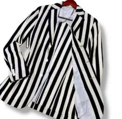 Item thumbnail for item e69632a5-01f4-4b8d-b282-2537c89cf15a