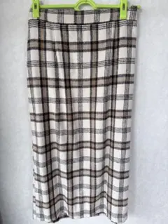 チェックタイトスカート