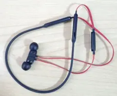 beats ワイヤレスイヤホン A1763 ジャンク　起動しないのサムネイル