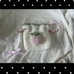 いちご　巾着　ハンドメイド　編み物　手編み　かぎ針編み