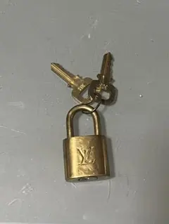 Louis Vuitton パッドロック キーリング