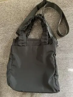 ブラックショルダーバッグ 調整可能ストラップ