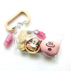 Item thumbnail for item d8ec6526-40fd-4cb5-87a3-eb2a06cde592