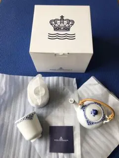【未使用・箱付き】ロイヤルコペンハーゲン プリンセス 急須と湯呑みセット