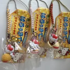 ご当地キティ 神奈川限定 横浜中華街・金豚バージョン - メルカリ
