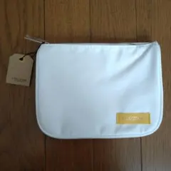 L'OCCITANE ホワイト ポーチ