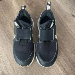 17.5 Nike フレックスランナー　ブラック スニーカー