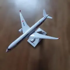 JAL 日本航空 A350-1000 模型 飛行機のサムネイル