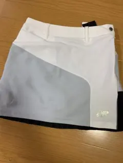 新品　ニューバランスゴルフ　レディーススカート　S S かわいい　プリーツ