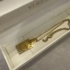 VERSACE ヴェルサーチ　ゴールド　 ネックレスのサムネイル