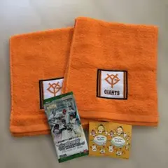 ジャイアンツ　オレンジタオル　コジコジステッカー　プロ野球ファンスターズリーグのサムネイル