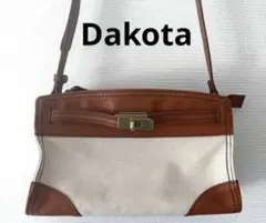 【美品】Dakota ショルダー　バッグ　レザー　本革　ブラウン　カバン