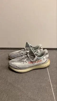 ま*ち様 Yeezy Boost 350 V2 グレー/ホワイト/レッド