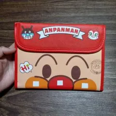 新品未使用タグ無し　アンパンマン 母子手帳ケース 赤