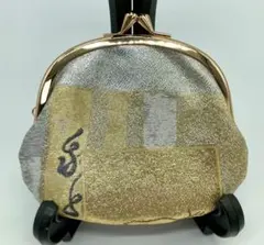 美品　刺繍入り　がま口　小銭入れ