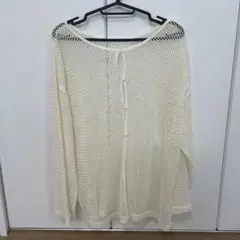 Lugnoncure トップス