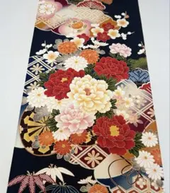Z-1864 豪華振袖着物 正絹 花柄 正絹 暈し八掛 広衿 - メルカリ