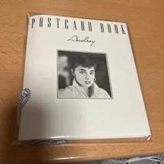 POSTCARD BOOK Audrey