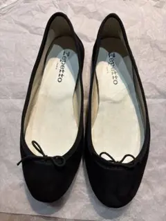 Repetto ブラック フラットシューズ