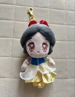 TINY 白雪姫 プラッシュキーチェーン ぬいぐるみ マスコット
