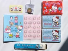 ハローキティ ピンバッチ シール ポストカード ティシュ マグネットバ―８点